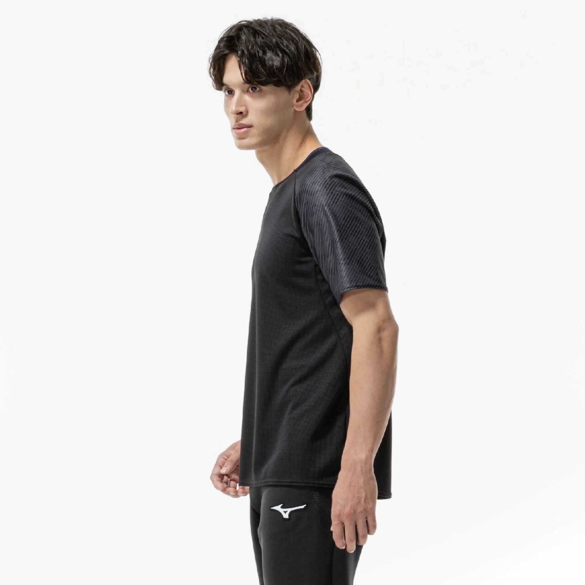 U DRY AEROFLOW T-SHIRT - Image 24