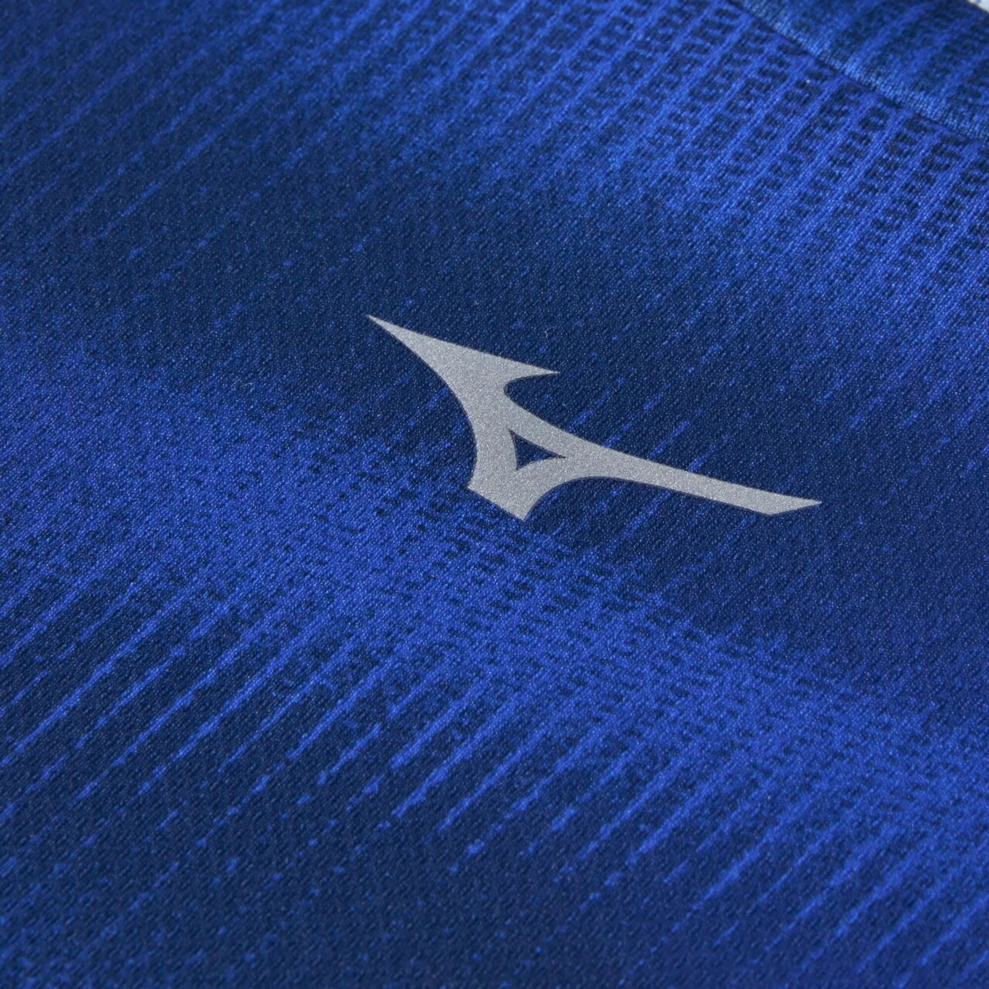 CORE GRAPHIC SLEEVELESS - Image 13
