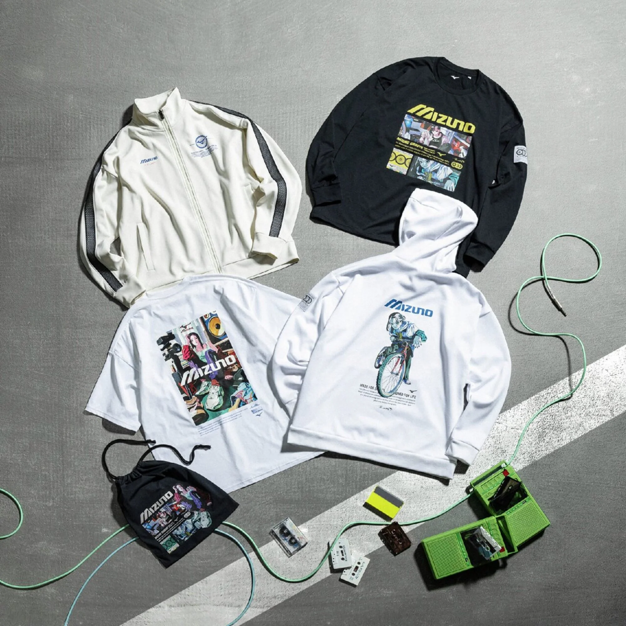 LONG SLEEVE GRAPHIC TEE - Image 11