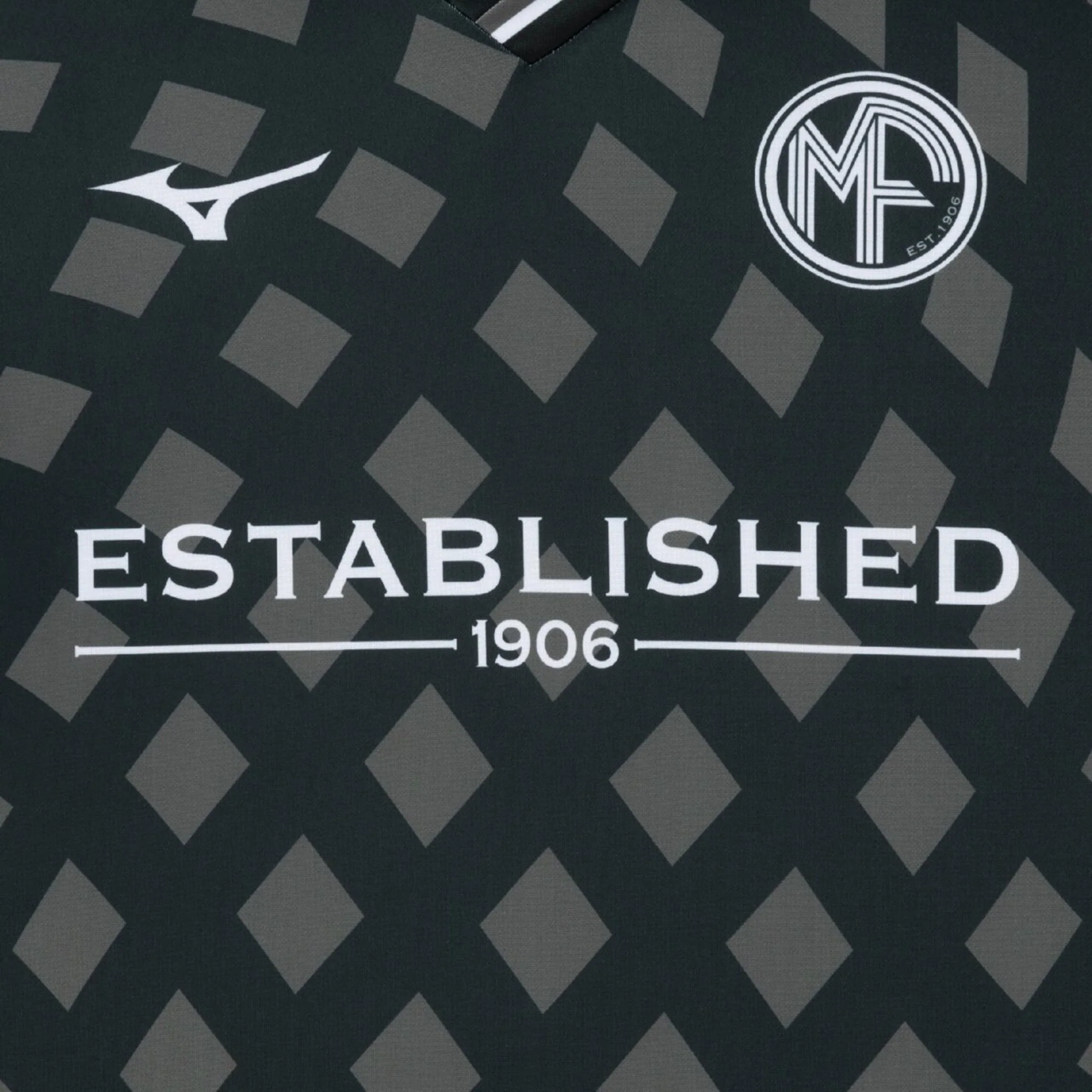MZFB FOOTBALL T-SHIRT - Image 15