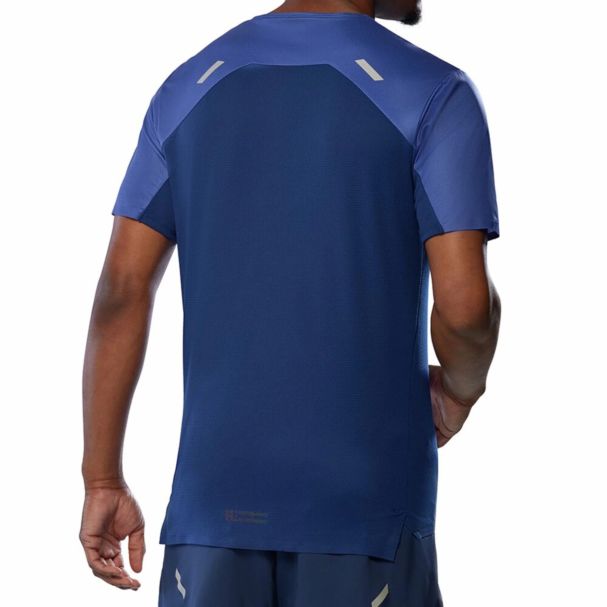 TECH LIGHT TEE - Image 12