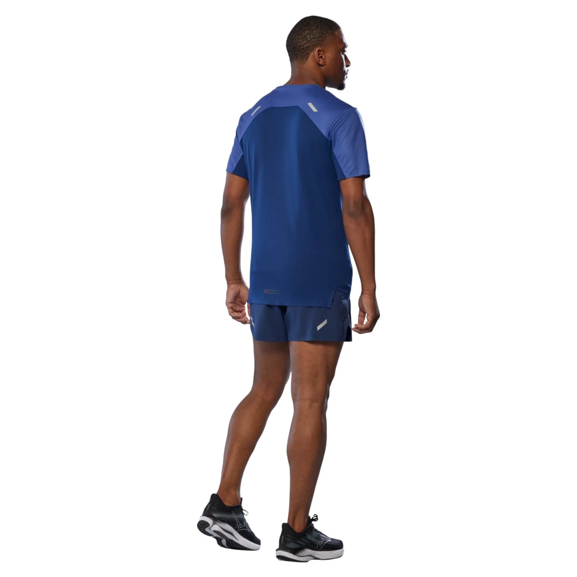TECH LIGHT TEE - Image 14